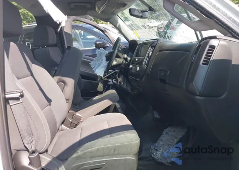 2018 Chevrolet Silverado 1500 Wt z USA, uszkodzony, nr VIN 1GCNCNEC4JZ906906